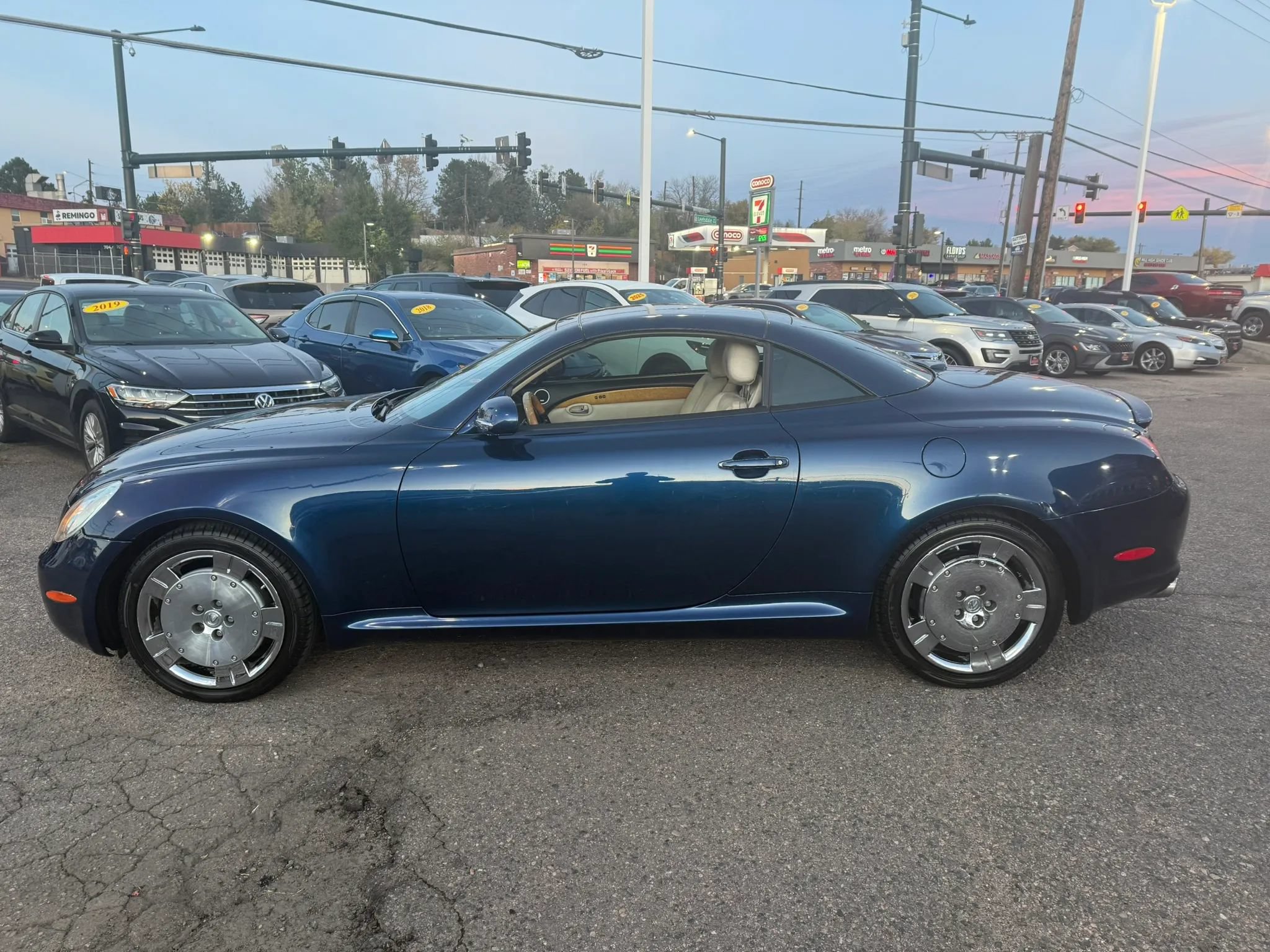Used 2002 Lexus SC 430 Convertible RWD image 5