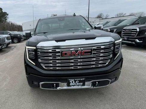 New 2026 GMC Sierra 1500 Denali w/ Denali Reserve Package image 3