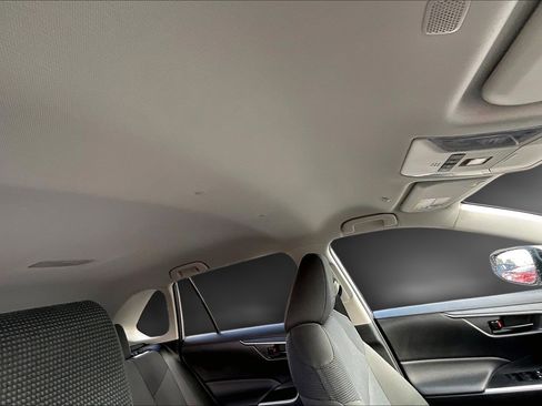 Used 2024 Toyota RAV4 LE image 27