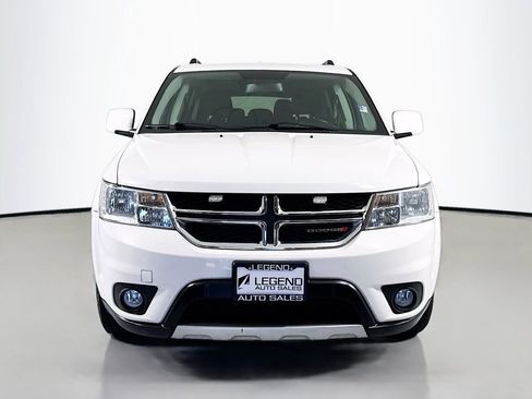 Used 2017 Dodge Journey SXT w/ Comfort/Convenience Group AWD/4WD image 2