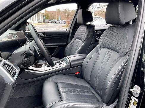 Used 2024 BMW X5 xDrive50e w/ M Sport Package image 5