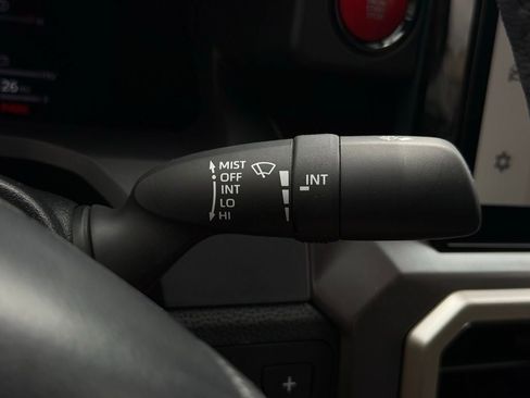 Used 2025 Toyota Tacoma TRD Sport w/ TRD Sport Premium Package image 31