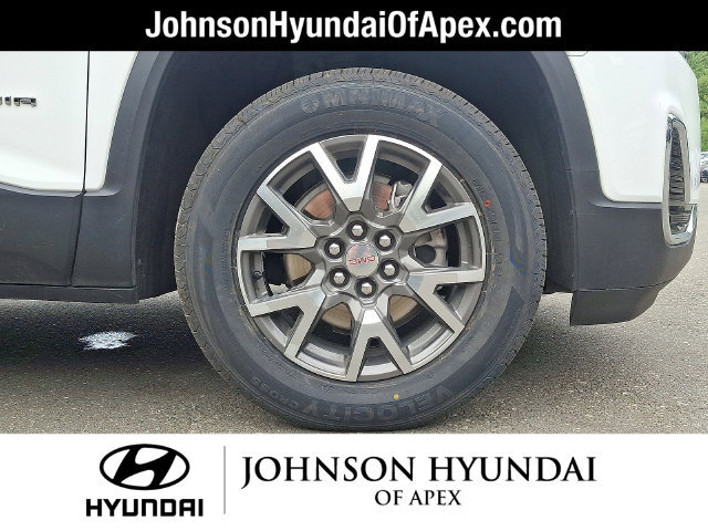 Used 2023 GMC Acadia SLE FWD image 28
