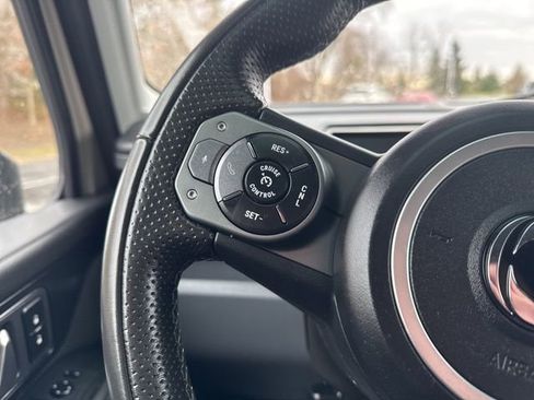 Used 2024 INEOS Grenadier image 12