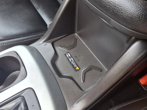 Used 2018 Chevrolet Colorado ZR2 w/ LPO, Gearon Bar Package AWD/4WD image 14