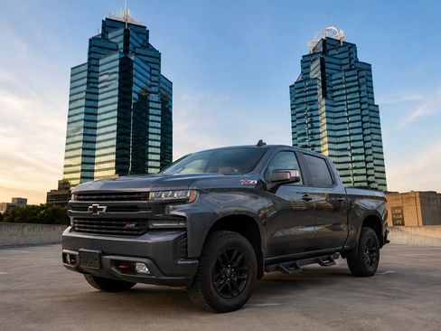 Used 2022 Chevrolet Silverado 1500 LT Trail Boss AWD/4WD image 1