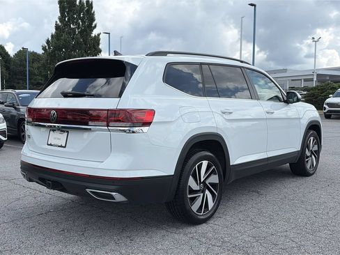 Certified 2025 Volkswagen Atlas SE FWD image 26