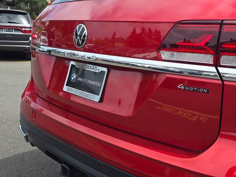 Used 2023 Volkswagen Atlas SE AWD/4WD image 13