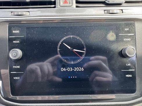 Used 2021 Volkswagen Tiguan SE R-Line image 16