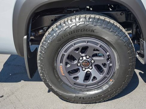 New 2026 Nissan Frontier PRO-4X w/ Pro-4x Convenience Package image 12
