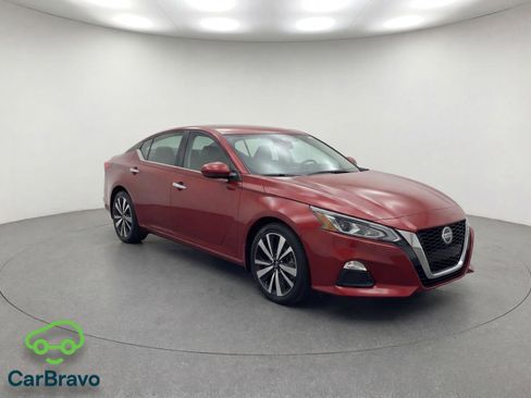 Used 2021 Nissan Altima 2.5 SV AWD/4WD image 1