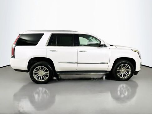 Used 2018 Cadillac Escalade 4WD image 9