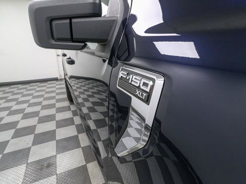Used 2023 Ford F150 XLT AWD/4WD image 7