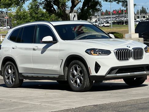 Used 2023 BMW X3 sDrive30i w/ Convenience Package image 10