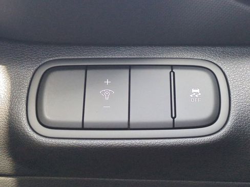 New 2026 Hyundai Venue SE image 26