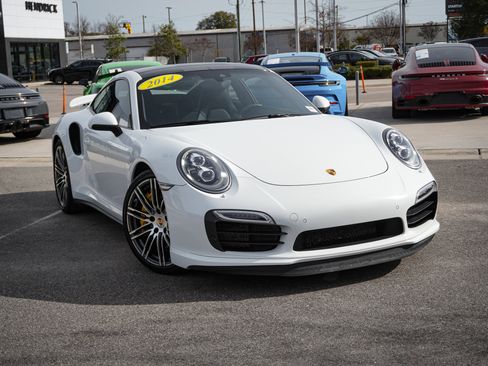 Used 2014 Porsche 911 Turbo S image 2