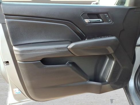 Used 2023 Chevrolet Colorado LT w/ LT Convenience Package II AWD/4WD image 14