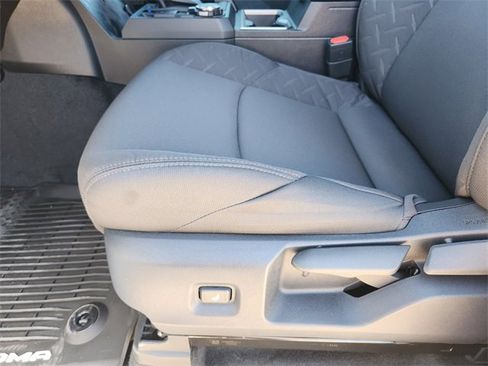 New 2026 Toyota Tacoma SR5 image 17