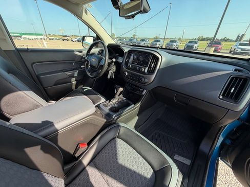 Used 2021 Chevrolet Colorado Z71 AWD/4WD image 30