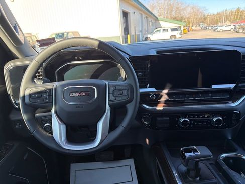 New 2026 GMC Sierra 1500 Elevation w/ Preferred Package AWD/4WD image 15