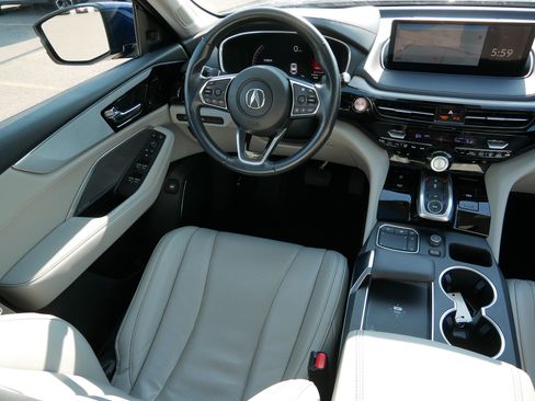 Used 2022 Acura MDX SH-AWD w/ Technology Package image 9