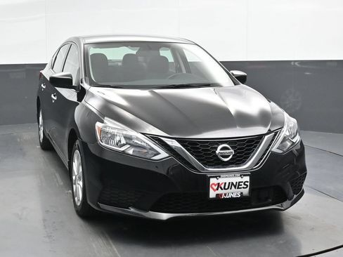 Used 2019 Nissan Sentra SV w/ All Weather Package FWD image 5