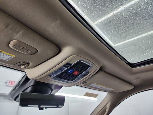 Used 2021 RAM 3500 Laramie image 13