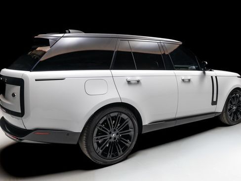 Used 2023 Land Rover Range Rover SE image 29