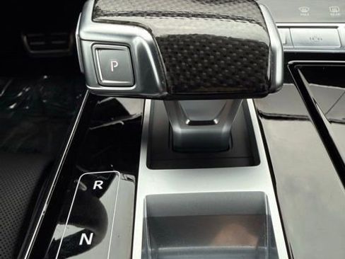 Used 2023 Audi S8 w/ S8 Executive Package image 34