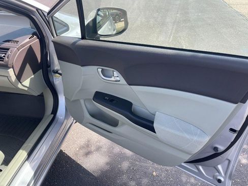 Used 2012 Honda Civic EX image 12