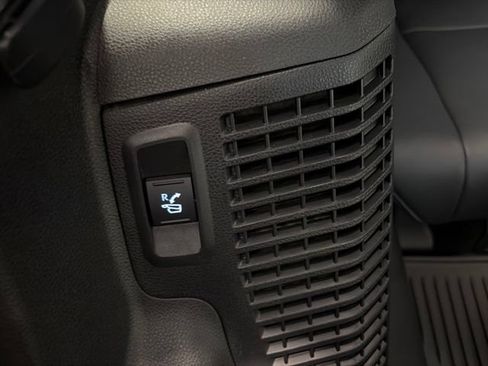 Used 2024 Toyota Sequoia Capstone AWD/4WD image 21
