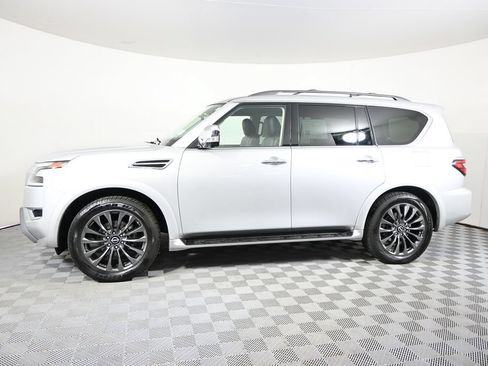 Used 2024 Nissan Armada Platinum w/ Captain's Chairs Package AWD/4WD image 2