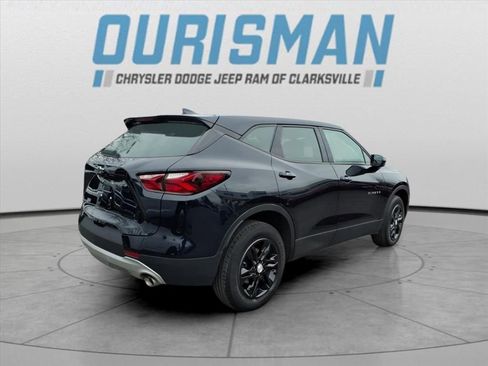 Used 2021 Chevrolet Blazer LT image 3