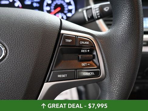 Used 2021 Hyundai Accent SE FWD image 31