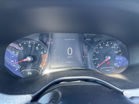 Used 2024 Jeep Compass Latitude AWD/4WD image 16
