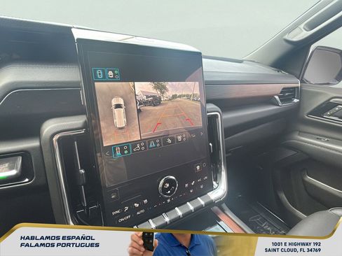 Certified 2026 GMC Yukon Denali w/ Denali Reserve Package AWD/4WD image 21