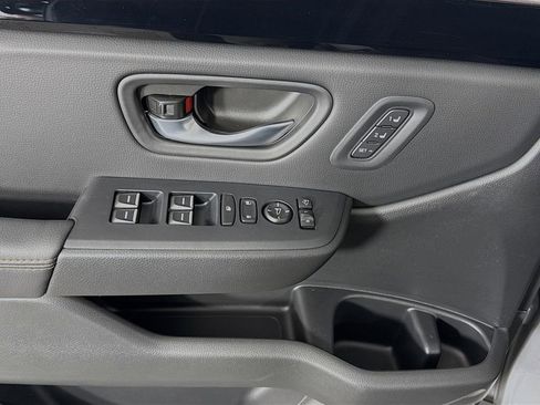Certified 2025 Honda Pilot TrailSport image 28