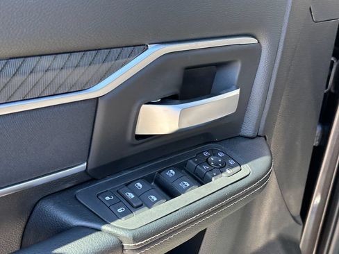 New 2026 RAM 2500 Big Horn AWD/4WD image 19