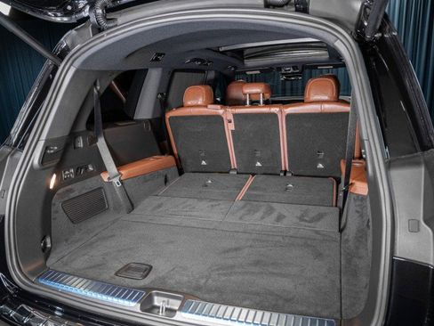 New 2026 Mercedes-Benz GLS 580 4MATIC image 7