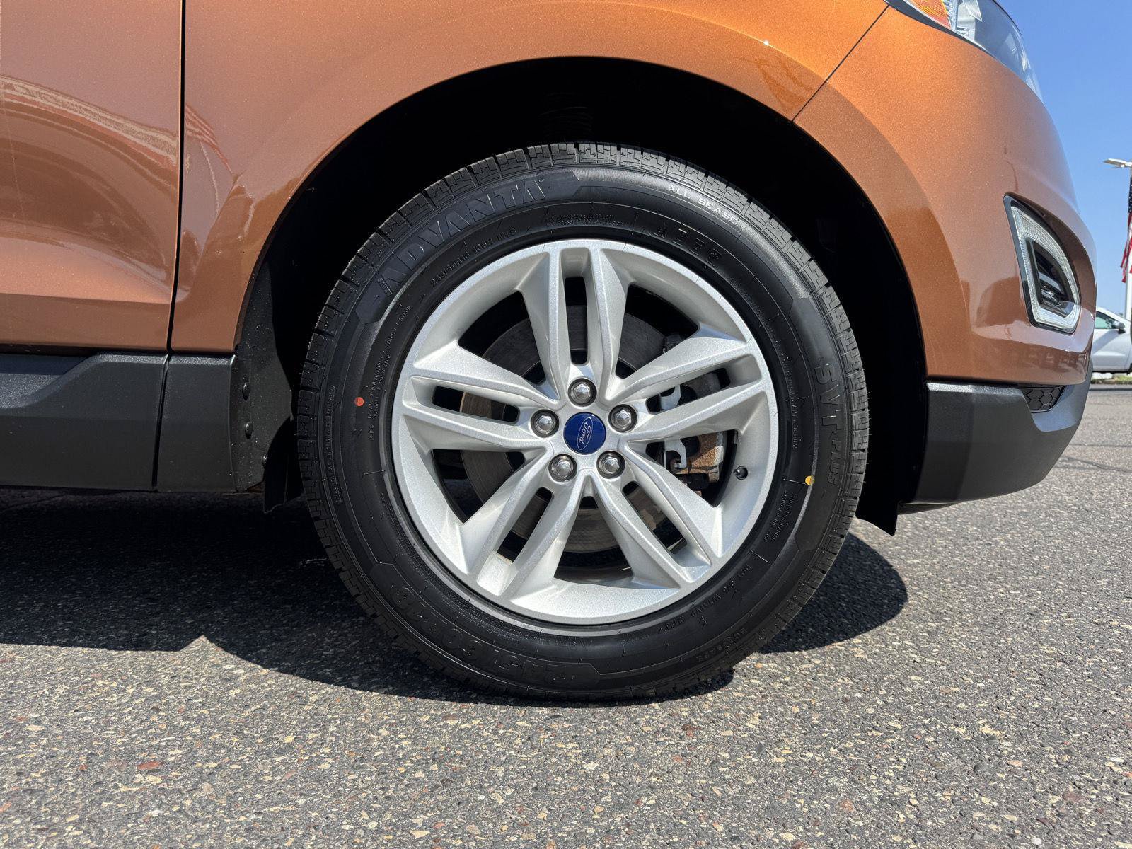 Used 2017 Ford Edge SEL AWD/4WD image 9