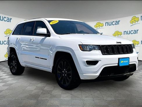 Used 2018 Jeep Grand Cherokee Altitude AWD/4WD image 1