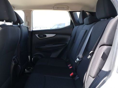 Used 2020 Nissan Rogue Sport S w/ Appearance Package image 9