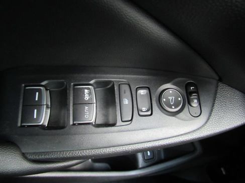 Used 2020 Honda Accord Sport image 32