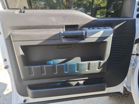 Used 2015 Ford F350 Lariat w/ Lariat Ultimate Package image 15