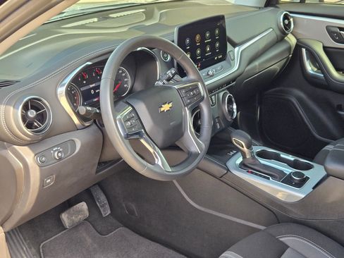 Certified 2024 Chevrolet Blazer LT w/ Convenience Package image 10