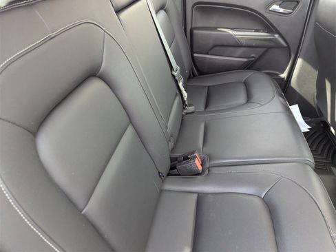 Used 2018 Chevrolet Colorado ZR2 image 14