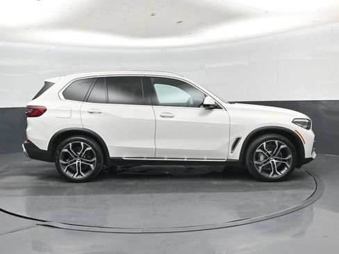 Used 2020 BMW X5 sDrive40i w/ Premium Package RWD image 2