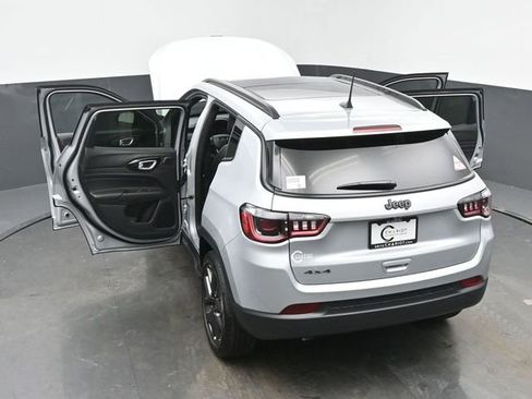 New 2026 Jeep Compass Latitude w/ Sun and Sound Group AWD/4WD image 64