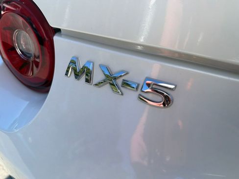 Used 2024 MAZDA MX-5 Miata RF Grand Touring w/ Weather Package image 13