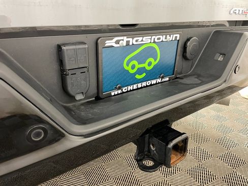 Used 2024 GMC Sierra 2500 AT4X image 53